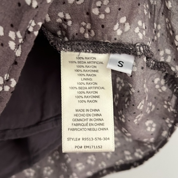 Anthropologie Cloth and stone Floral Sleeveless Women's Top - Gray small - Picture 4 of 6